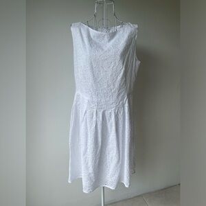 Uniqlo eyelet embroidered sleeveless knee length white cotton dress size M